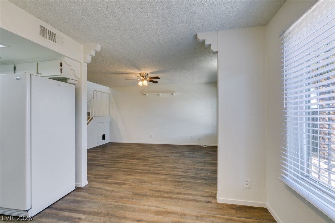 4375 Spencer Street Property Photo 23