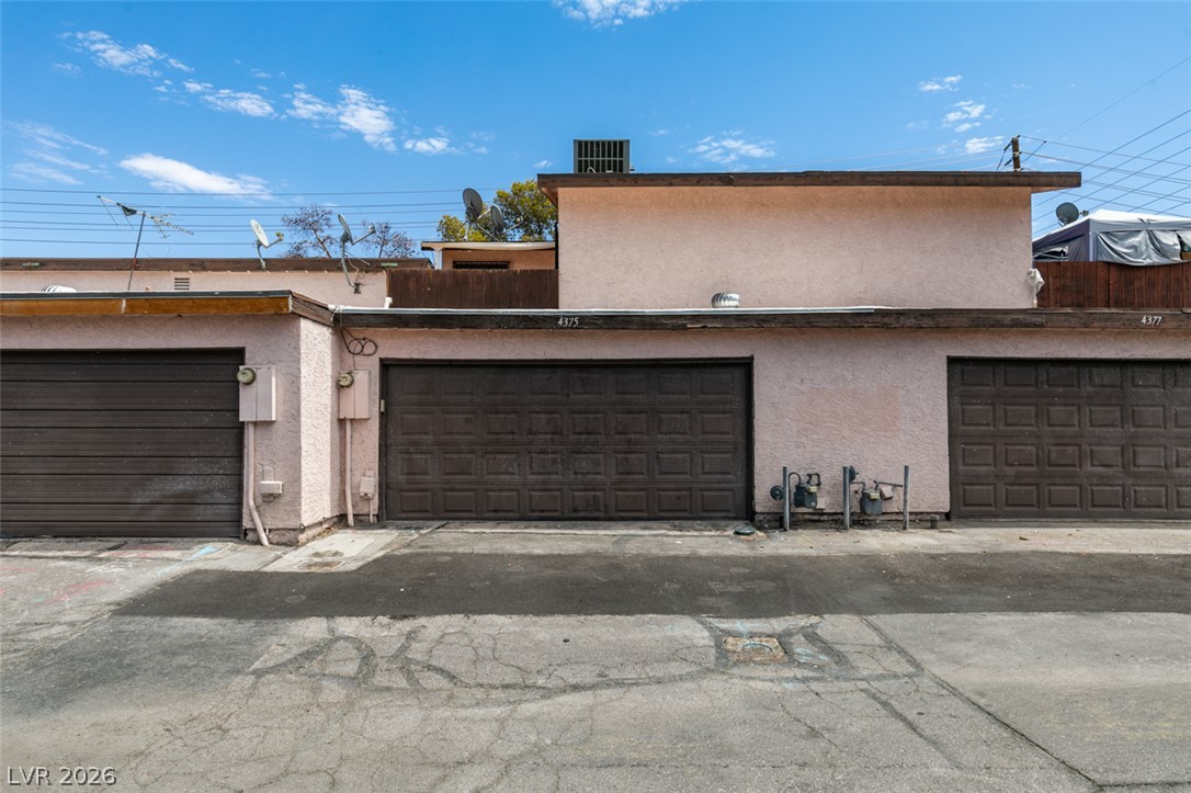 4375 Spencer Street Property Photo 42