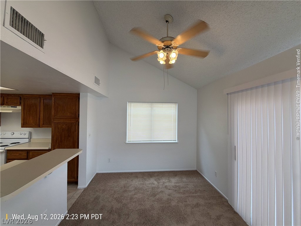 7174 Shadow Crest Drive Property Photo 3