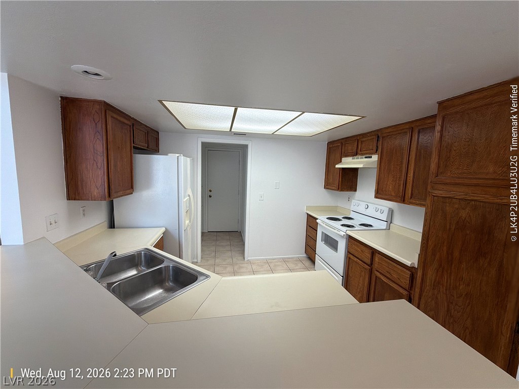 7174 Shadow Crest Drive Property Photo 4