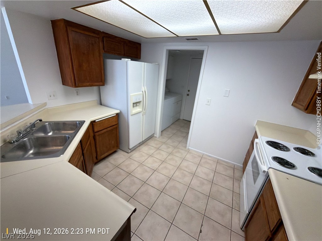 7174 Shadow Crest Drive Property Photo 5