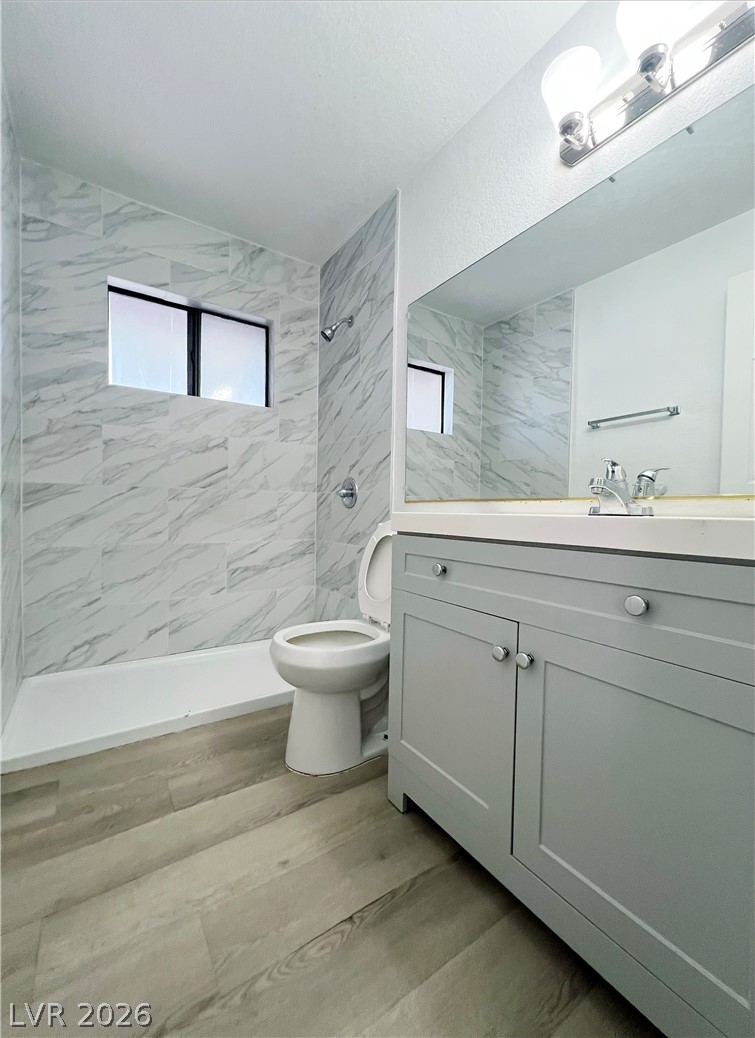 1405 Santa Margarita Street E Property Photo 7