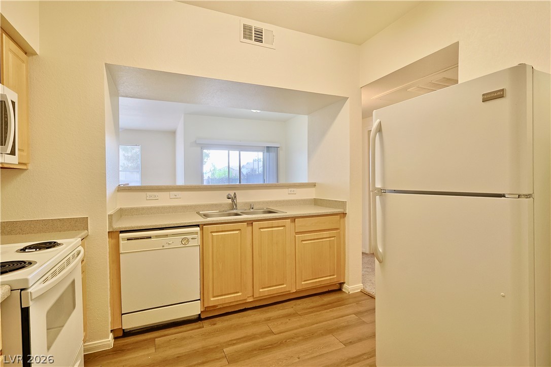 6955 North Durango Drive 1075 Property Photo 8