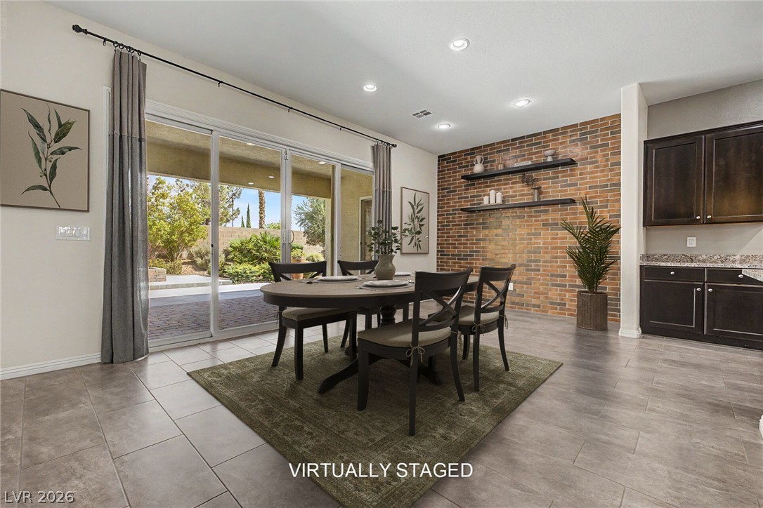 7132 Shire Ridge Avenue Property Photo 11