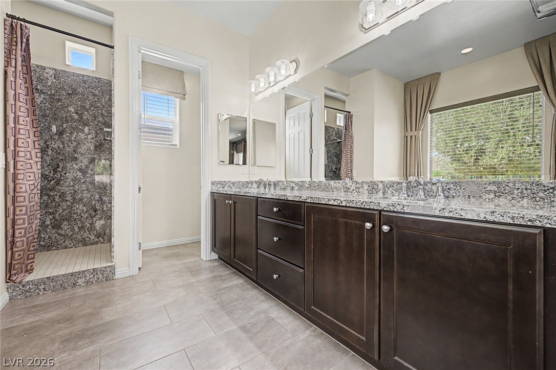 7132 Shire Ridge Avenue Property Photo 22
