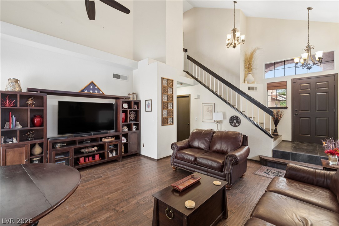 2429 Twin Flower Circle Property Photo 6