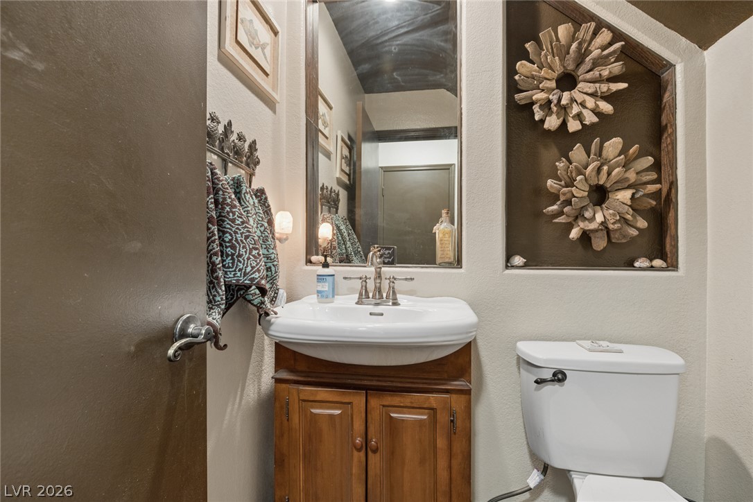 2429 Twin Flower Circle Property Photo 20