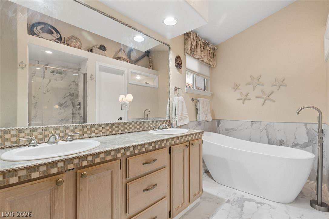 2429 Twin Flower Circle Property Photo 25
