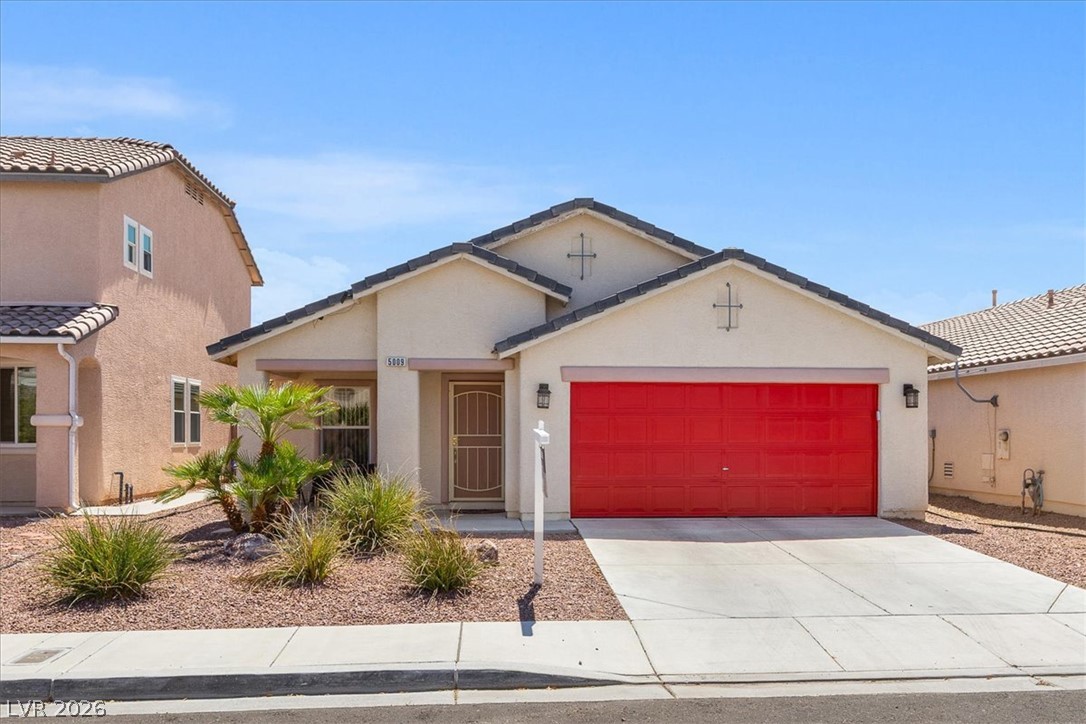 5009 Lone Wolf Avenue Property Photo 1