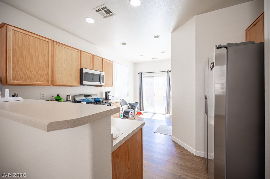 9830 Hanover Grove Avenue Property Photo 14