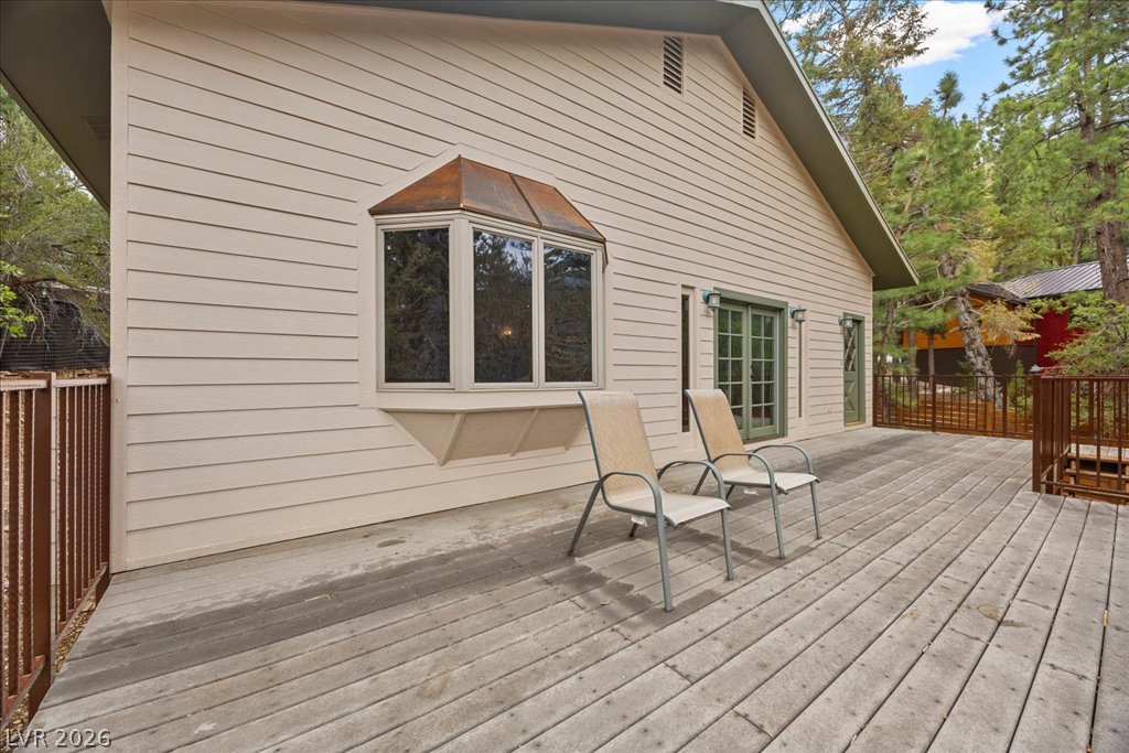 314 Alpine Way Property Photo 5