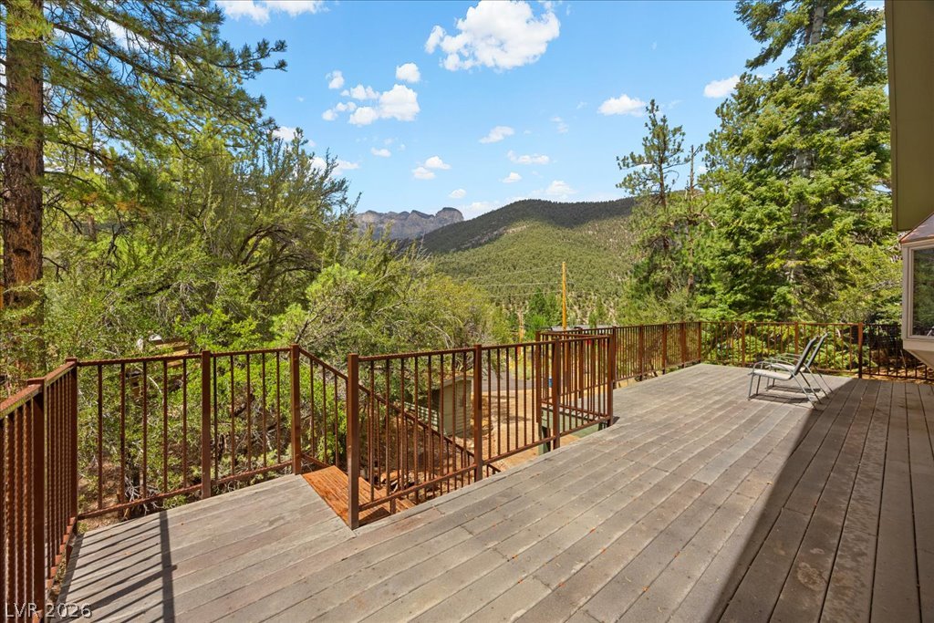 314 Alpine Way Property Photo 8