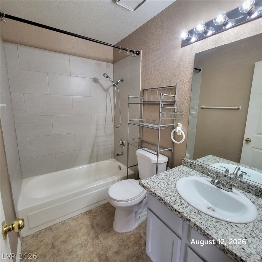 5044 South Rainbow Boulevard 206 Property Photo 11