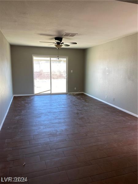 401 Tiger Lily Way Property Photo 10