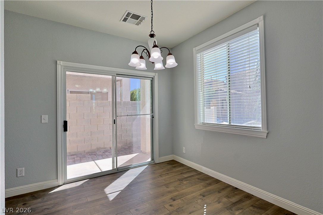 1287 Horizon Village Avenue Property Photo 7