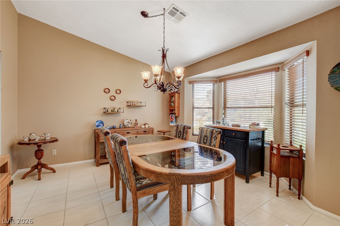 5020 Pacific Grove Drive Property Photo 8