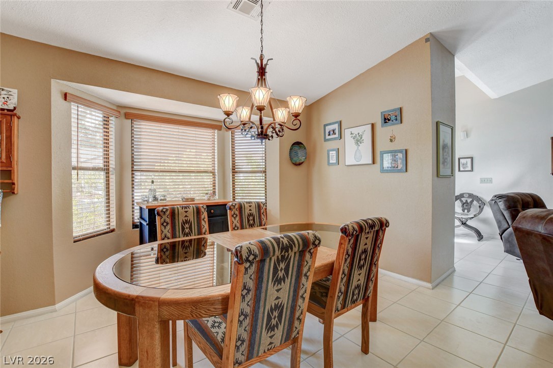 5020 Pacific Grove Drive Property Photo 9