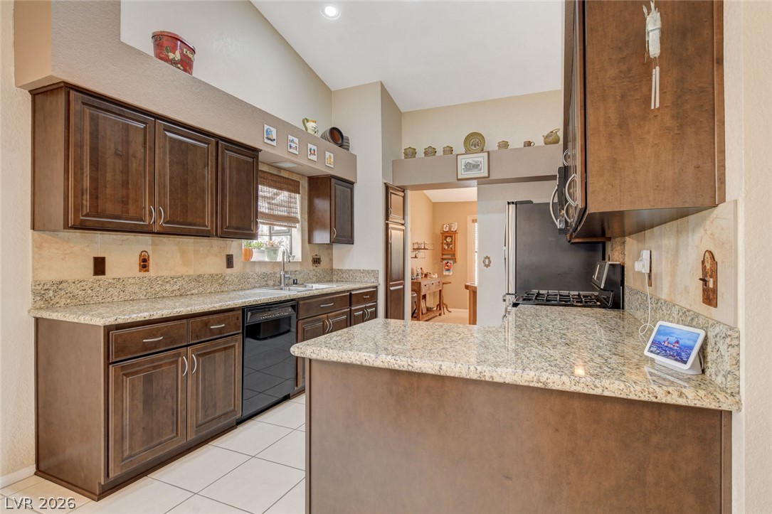 5020 Pacific Grove Drive Property Photo 13