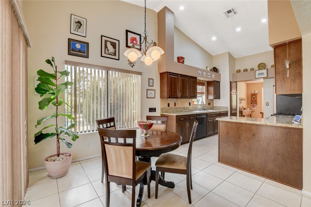 5020 Pacific Grove Drive Property Photo 18