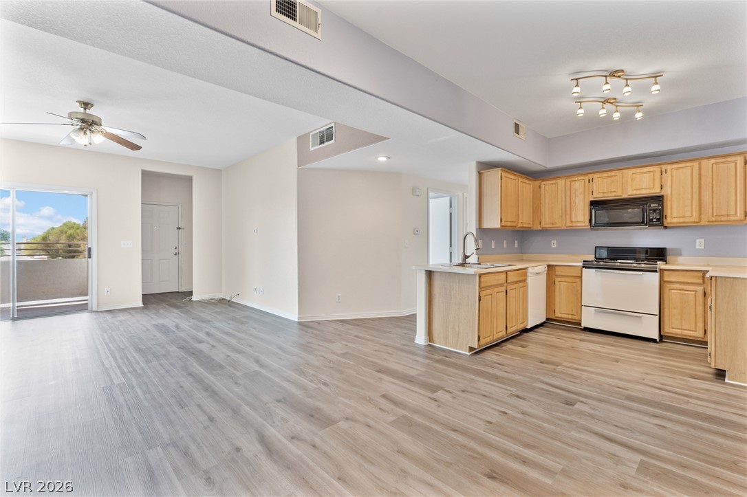 5655 East Sahara Avenue 2060 Property Photo 1