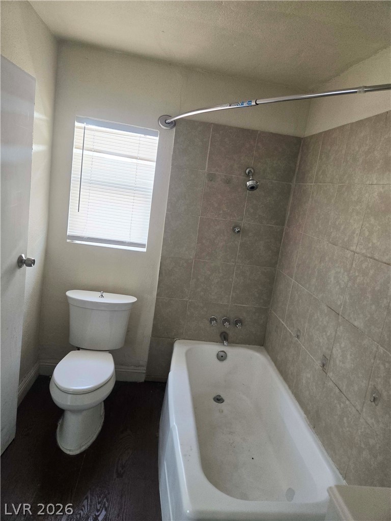 413 West Van Buren Avenue 9 Property Photo 7