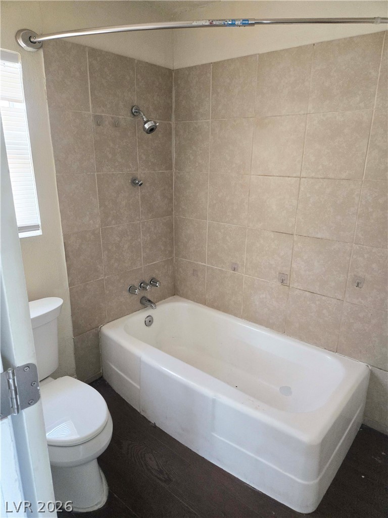 413 West Van Buren Avenue 9 Property Photo 8