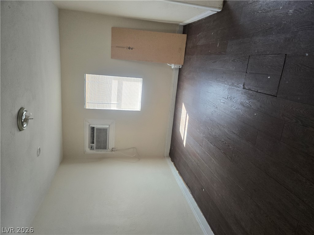413 West Van Buren Avenue 9 Property Photo 12