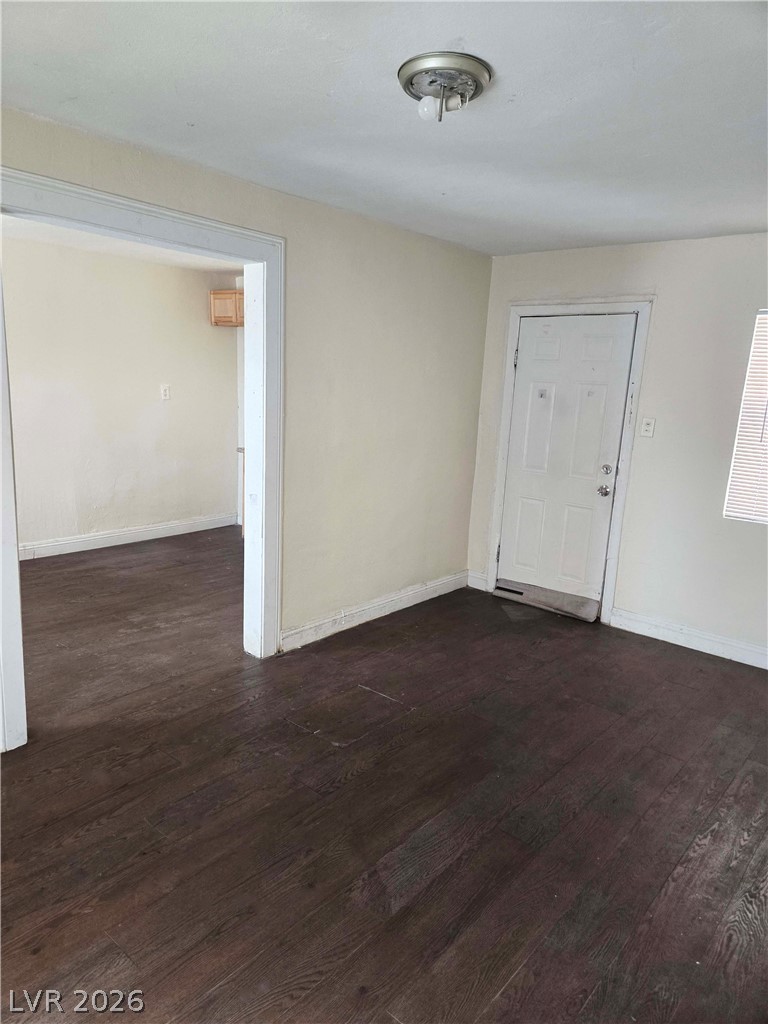 413 West Van Buren Avenue 9 Property Photo 15