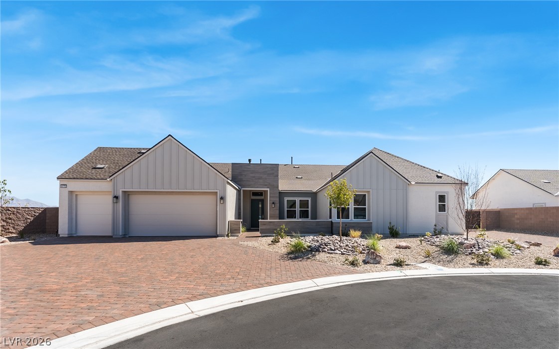 6172 Royal Topaz Court Property Photo 1