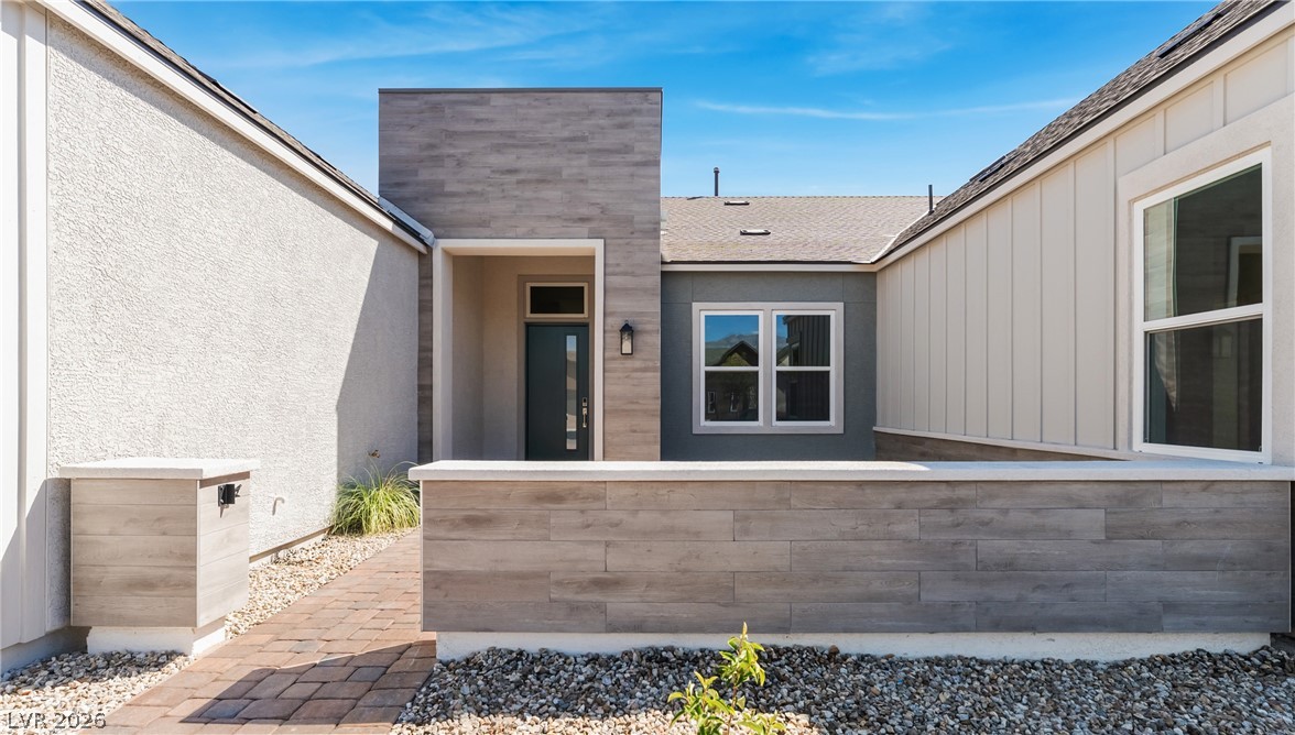6172 Royal Topaz Court Property Photo 3