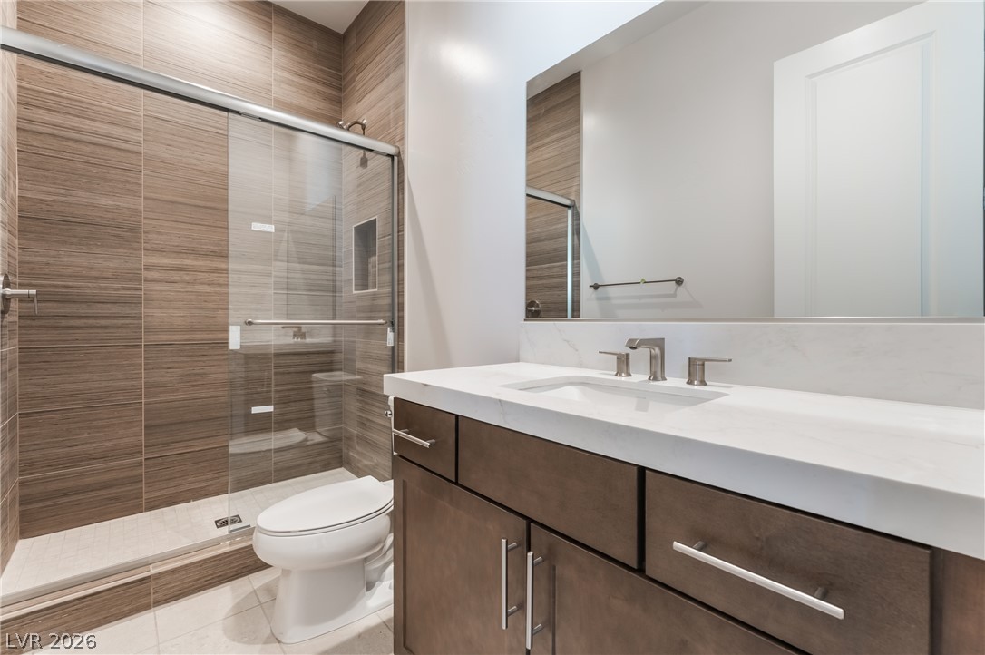 6172 Royal Topaz Court Property Photo 15