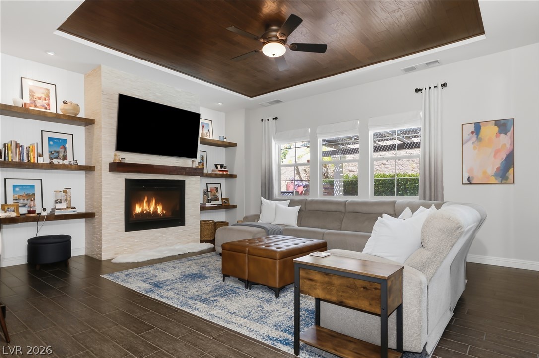 4169 San Capri Way Property Photo 13