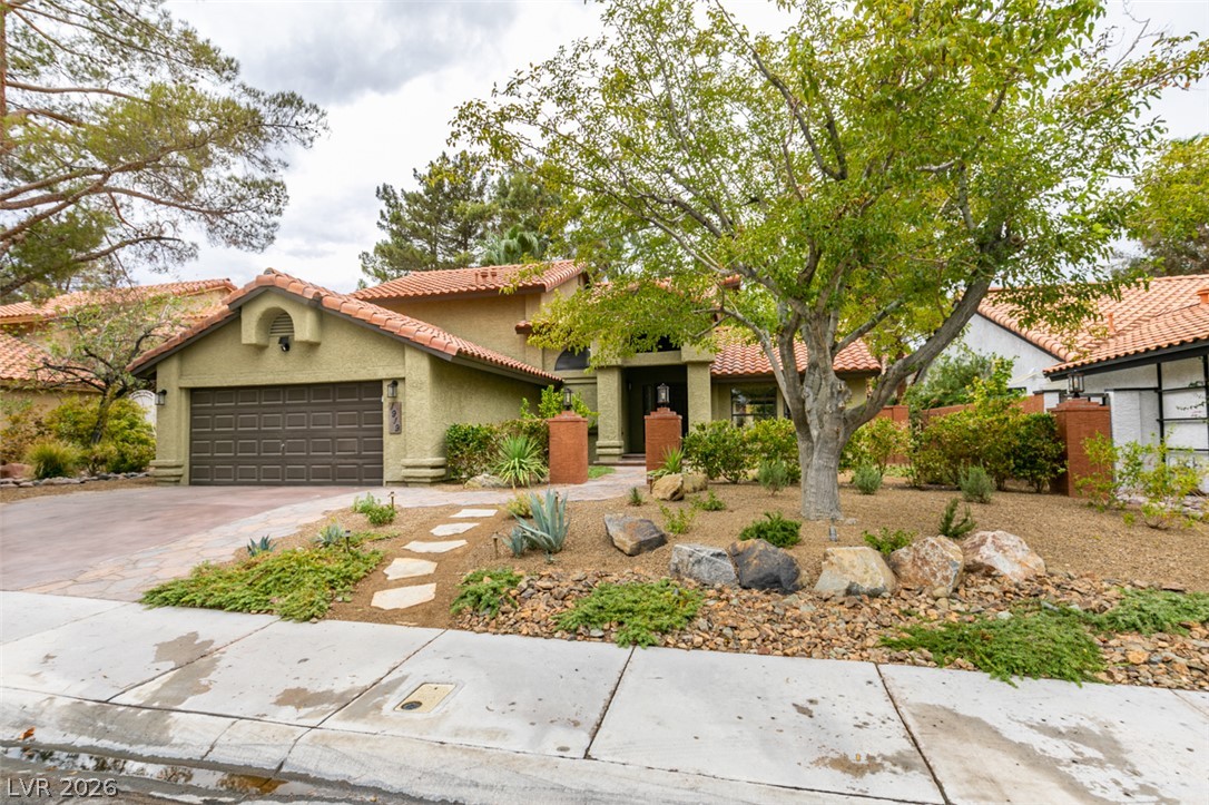 1919 Magnolia Drive Property Photo 1