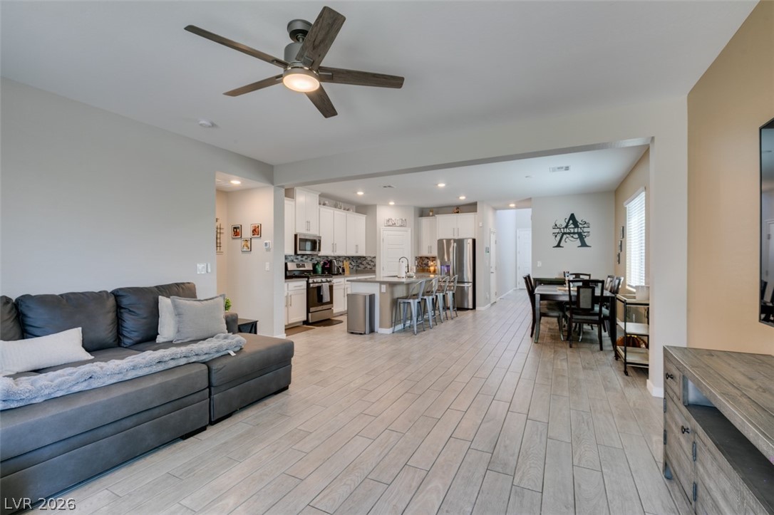 4333 Panoramic View Avenue Property Photo 12