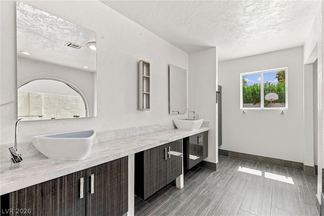 2401 Rancho Bel Air Drive Property Photo 37