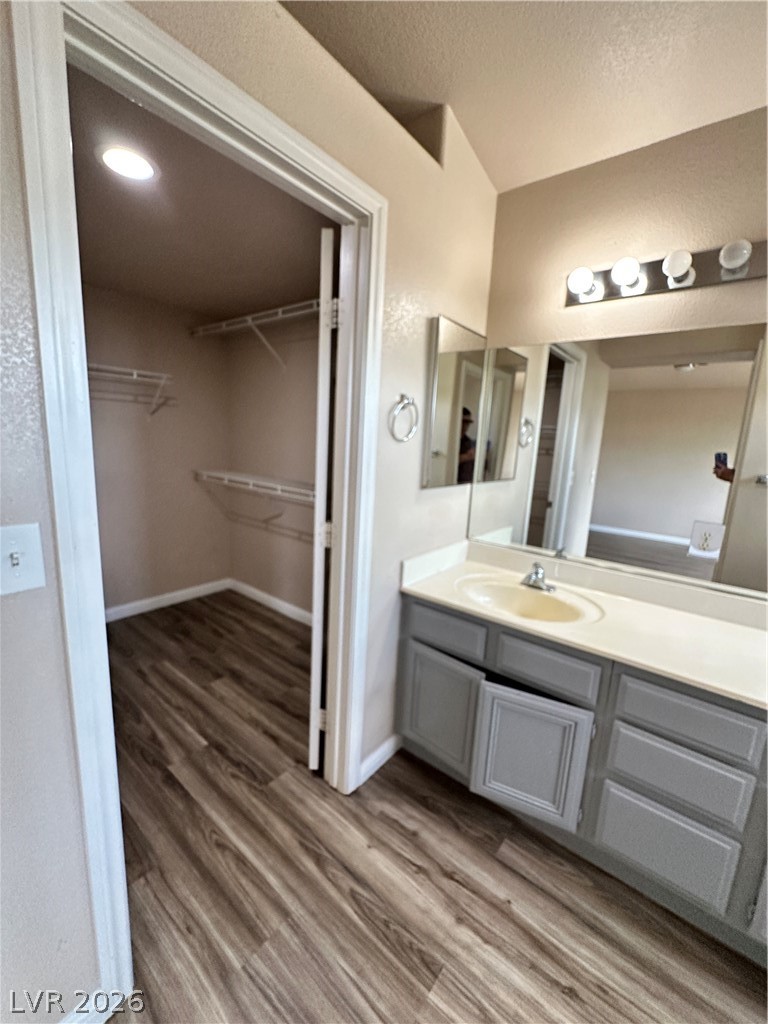 2024 Shining Feather Lane Property Photo 22