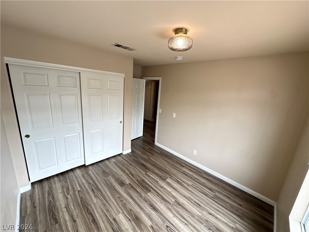 2024 Shining Feather Lane Property Photo 28