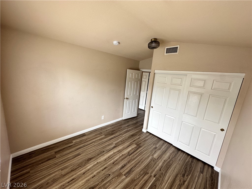 2024 Shining Feather Lane Property Photo 30