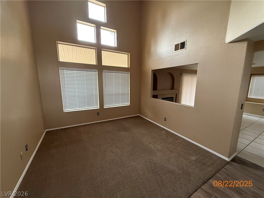 922 Prairie Grass Drive Property Photo 12