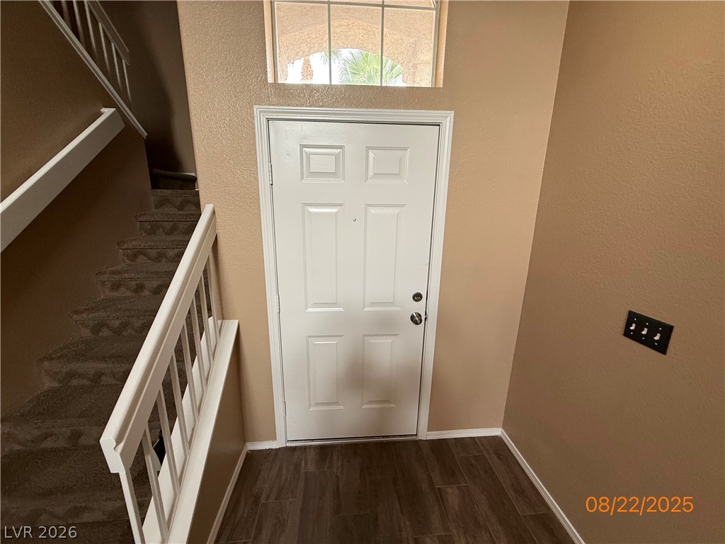922 Prairie Grass Drive Property Photo 14