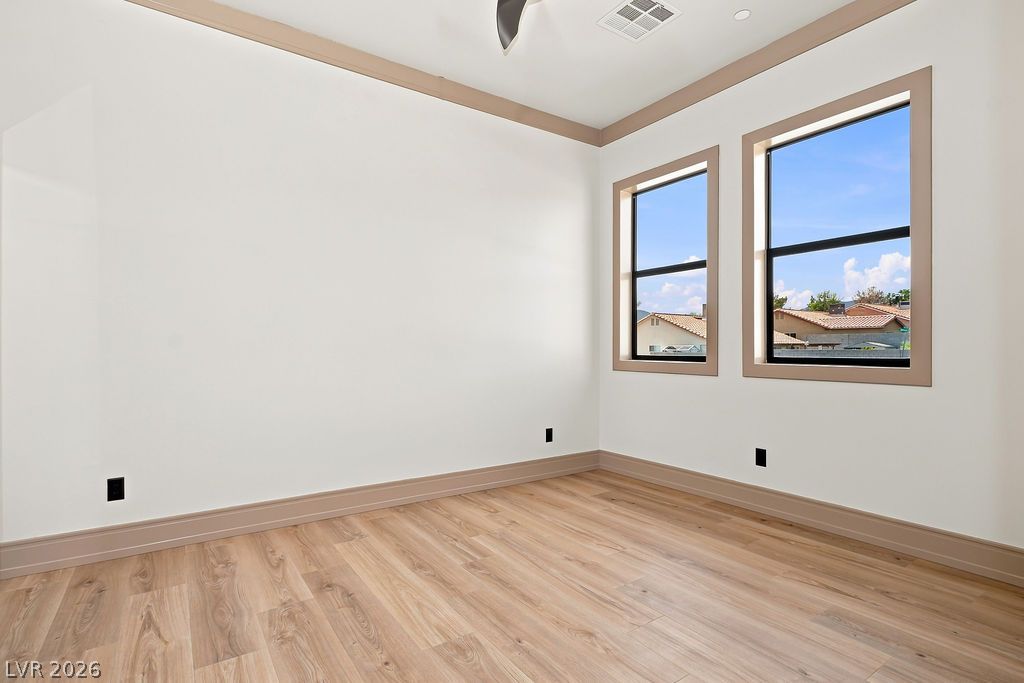 834 Waterloo Drive Property Photo 35