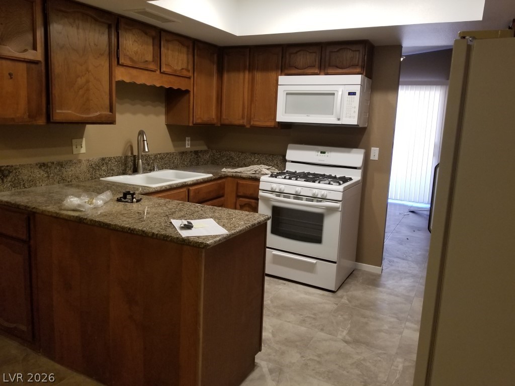 504 Grimsby Avenue Property Photo 2