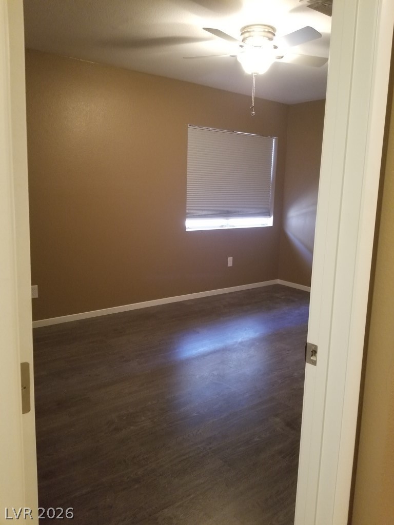 504 Grimsby Avenue Property Photo 10