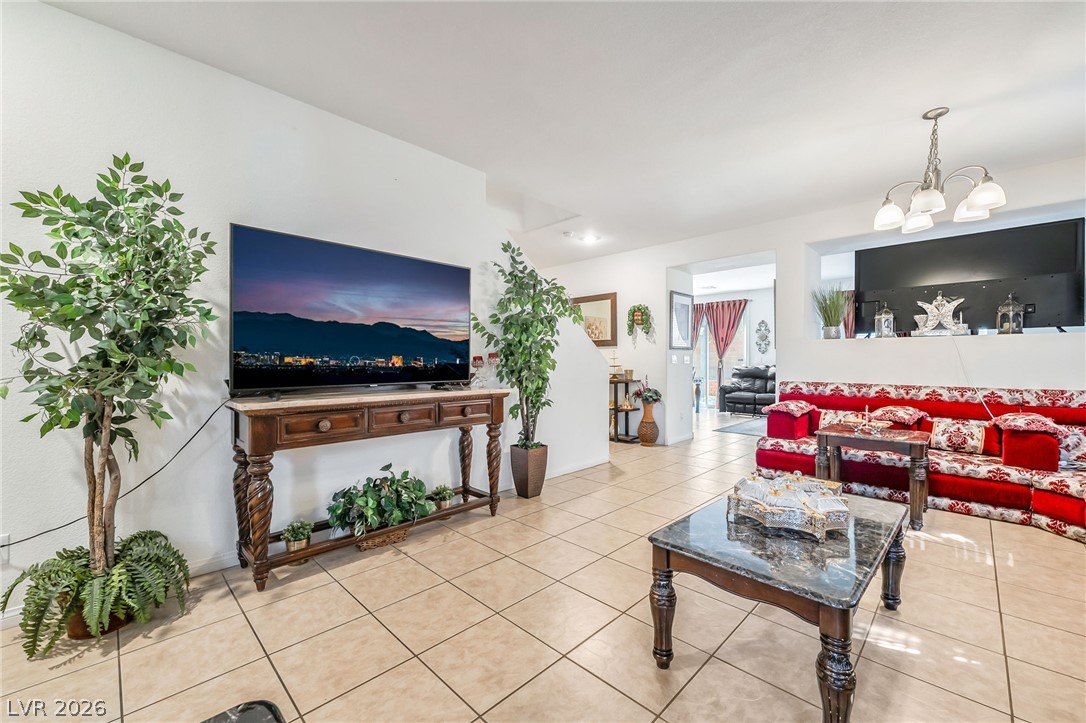 7293 Caballo Range Avenue Property Photo 6
