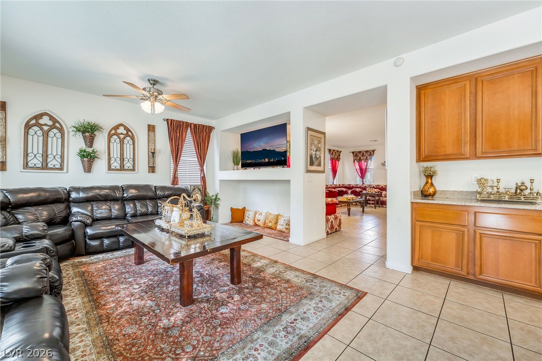 7293 Caballo Range Avenue Property Photo 8