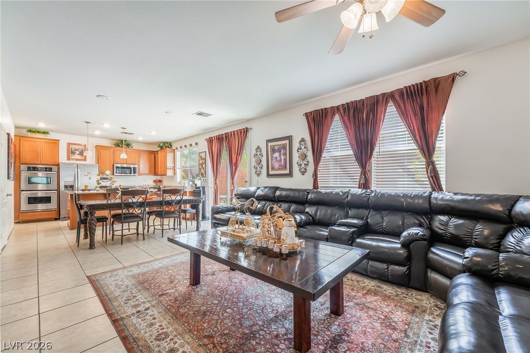 7293 Caballo Range Avenue Property Photo 9