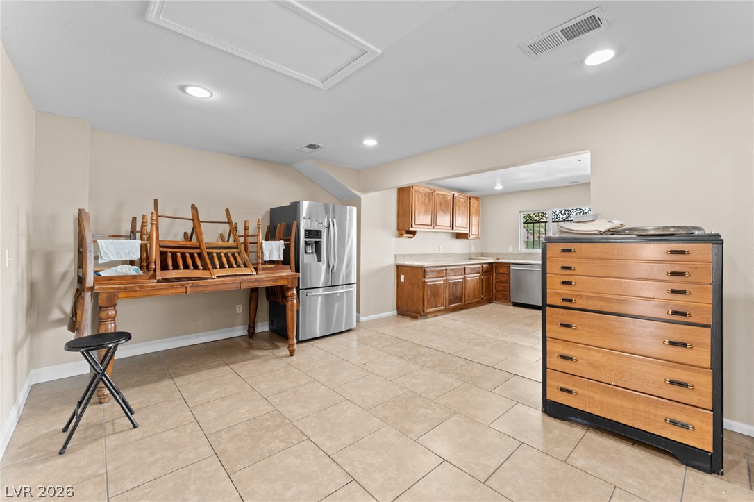 3750 La Junta Drive Property Photo 8