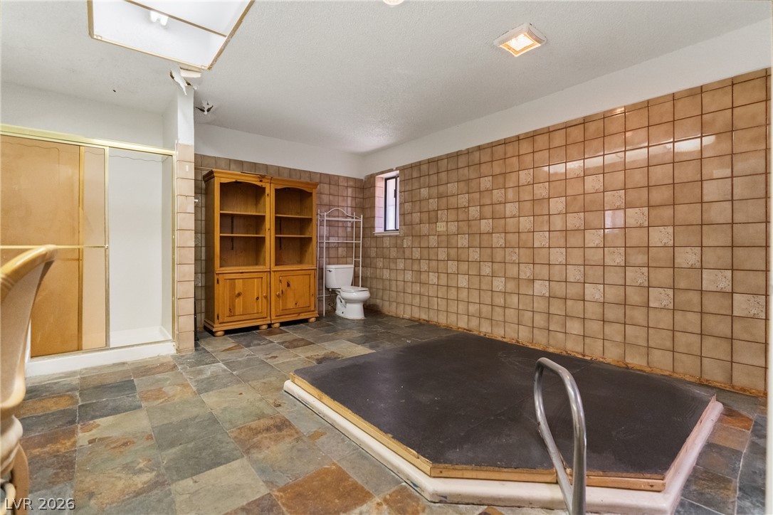 3198 El Cedro Circle Property Photo 8