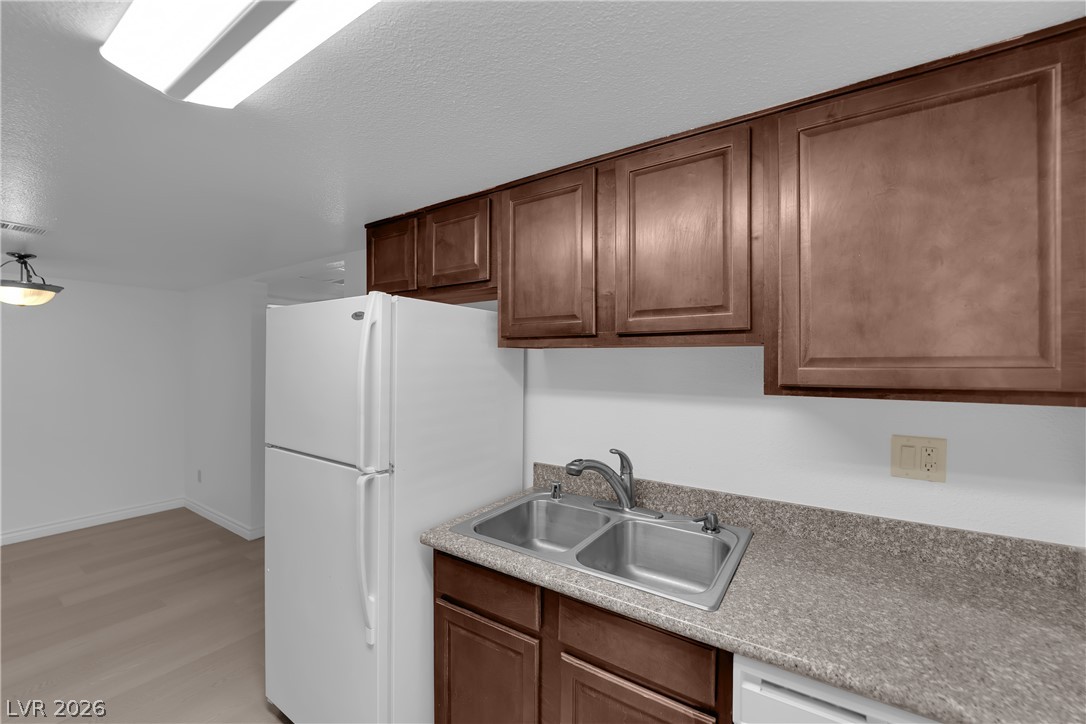 4921 Indian River Drive 123 Property Photo 11