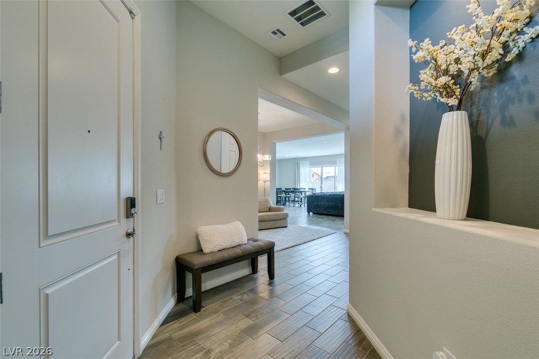 7012 Arabian Ridge Street Property Photo 4
